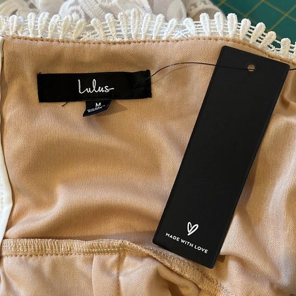 🤍Lulus🤍 - Picture 9 of 9